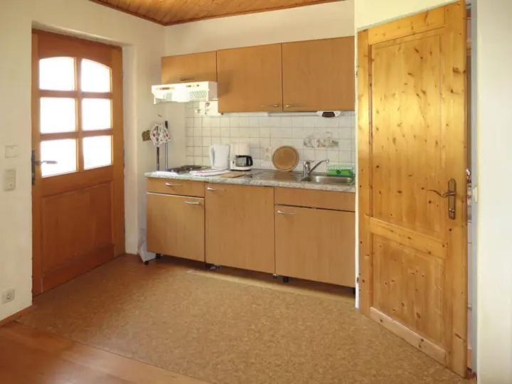 Ferienwohnung Schellander Privatstrand Velden am Woerthersee Exterior photo