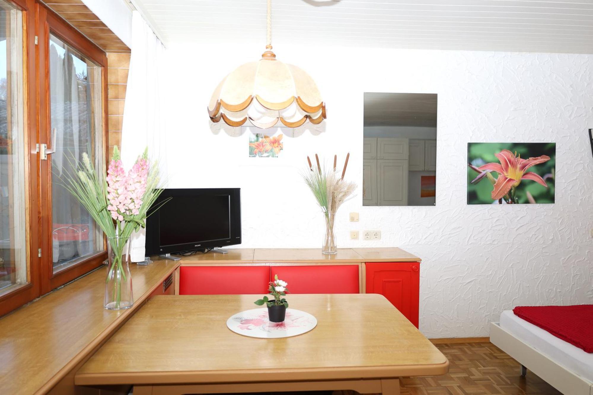 Ferienwohnung Schellander Privatstrand Velden am Woerthersee Exterior photo